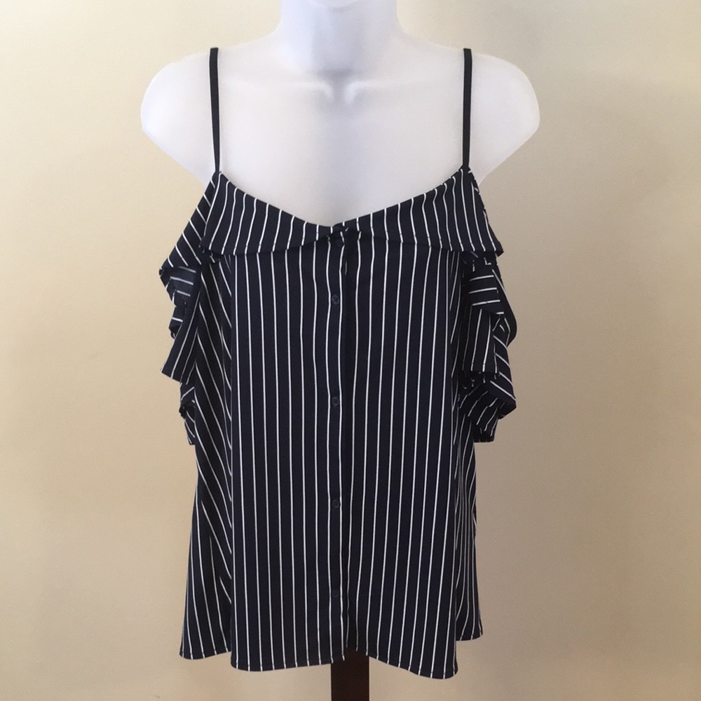 Banana Republic Navy/white top with straps and short sleeves Size L